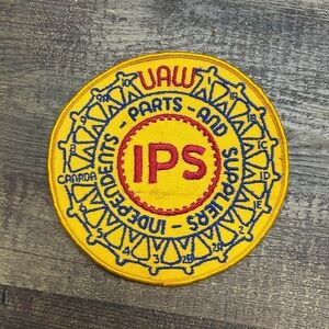 Vintage UAW Auto‎ Workers IPS Part Suppliers Union Sew On Badge